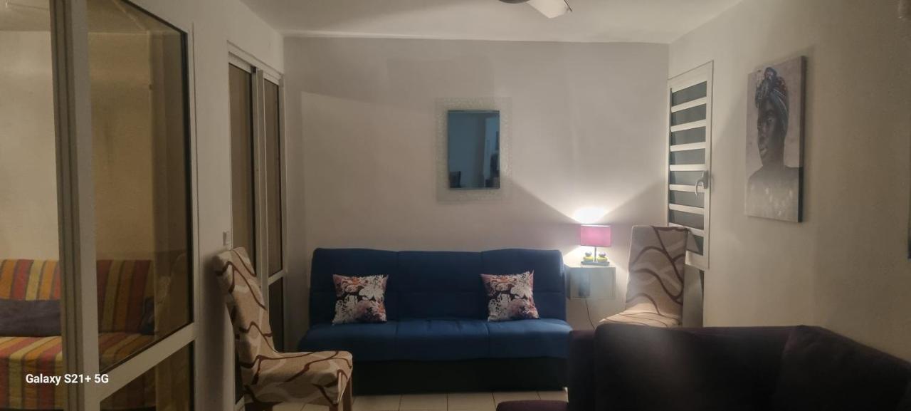 Rosa solarium 97 Sainte-Anne (Grande-Terre) Exterior foto